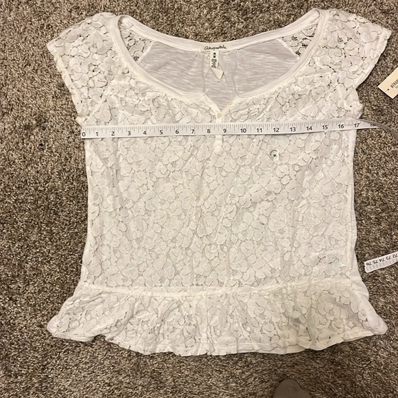 NWT Aeropostale White lace Cap Sleeve Blouse size medium. - Picture 8 of 9